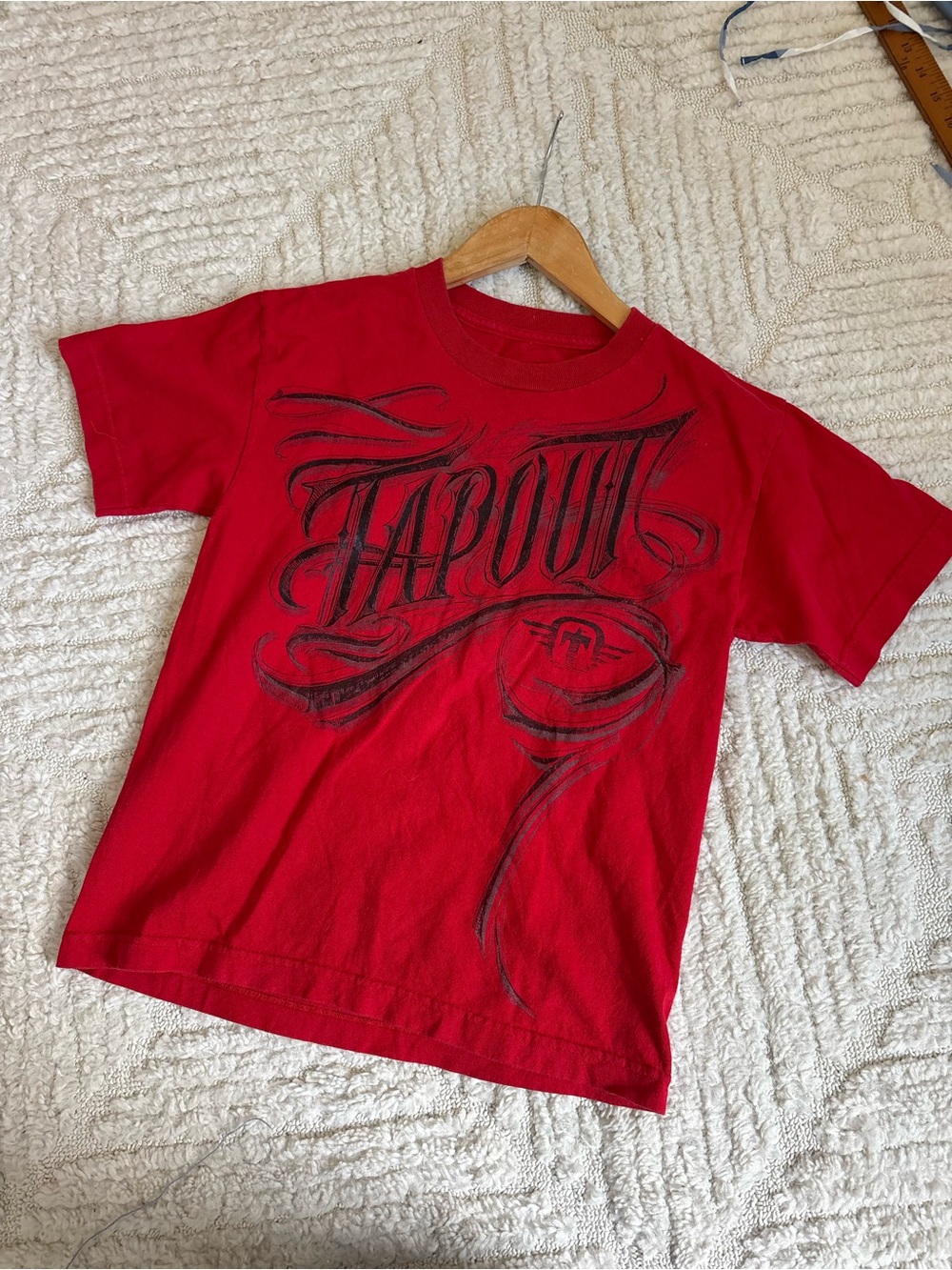 Tapout y2k Graphic T-Shirt